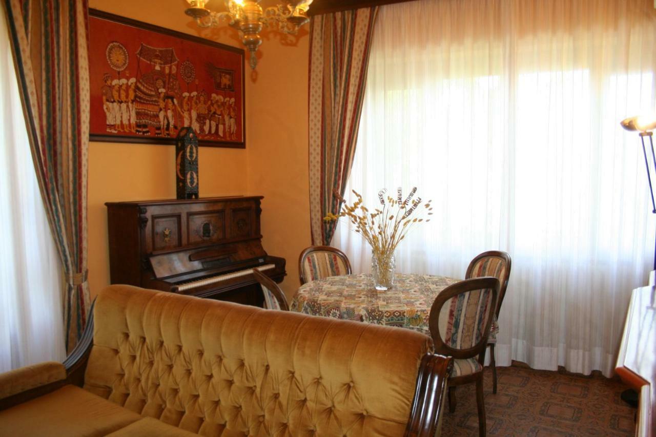 Ferienwohnung La Casa Di Rachele Sarteano Exterior foto